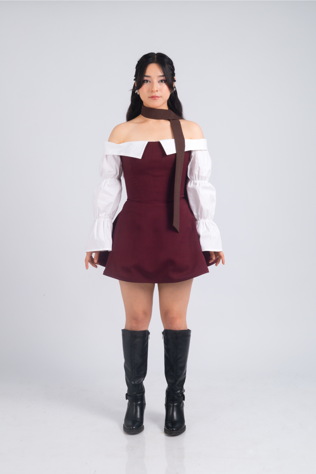 Vestido Grapas